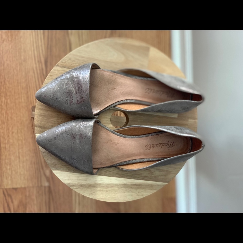 Madewell Pointe toe cut away flats in metallic